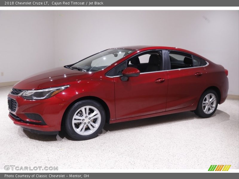 Cajun Red Tintcoat / Jet Black 2018 Chevrolet Cruze LT