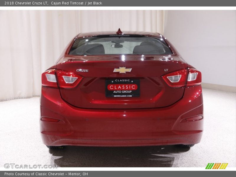 Cajun Red Tintcoat / Jet Black 2018 Chevrolet Cruze LT