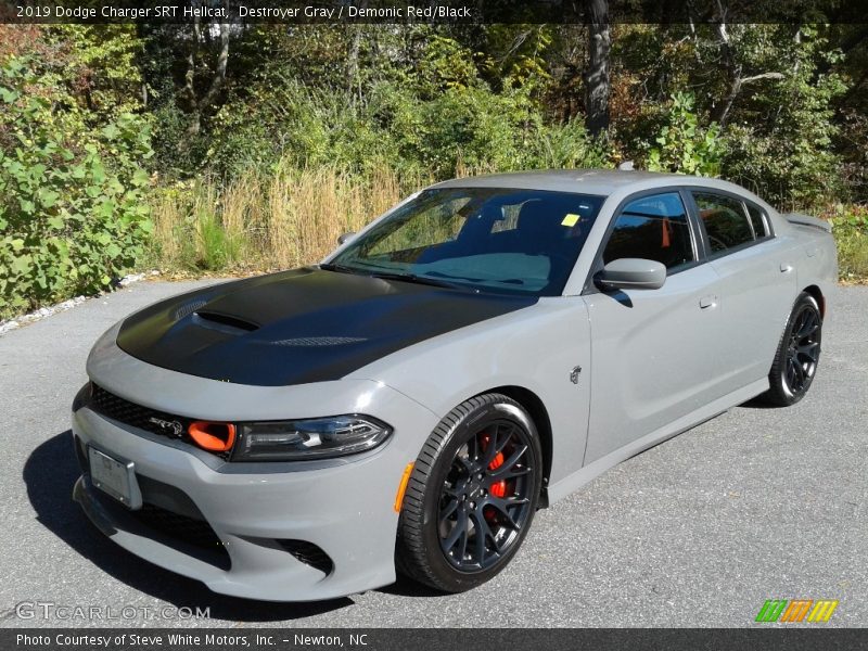 Destroyer Gray / Demonic Red/Black 2019 Dodge Charger SRT Hellcat