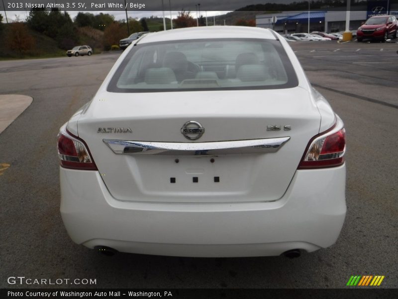 Pearl White / Beige 2013 Nissan Altima 3.5 SV