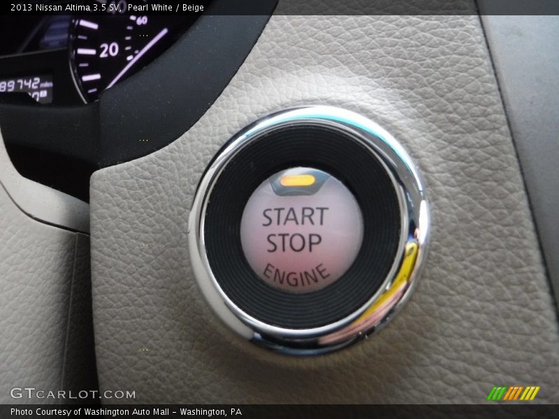 Pearl White / Beige 2013 Nissan Altima 3.5 SV