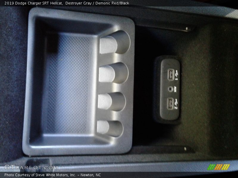 Destroyer Gray / Demonic Red/Black 2019 Dodge Charger SRT Hellcat