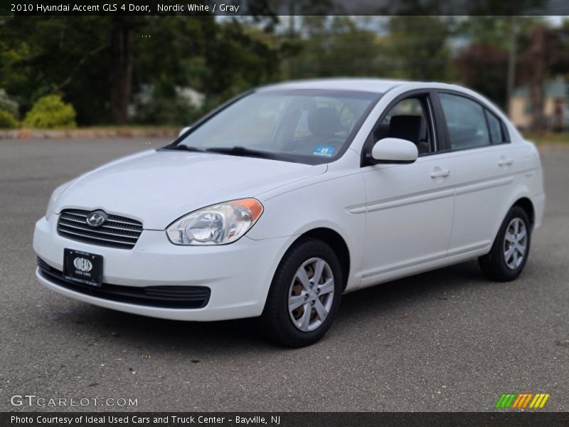 Nordic White / Gray 2010 Hyundai Accent GLS 4 Door