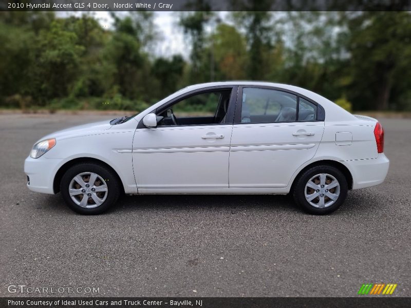 Nordic White / Gray 2010 Hyundai Accent GLS 4 Door