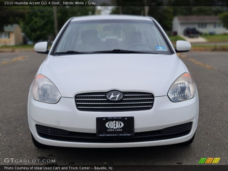 Nordic White / Gray 2010 Hyundai Accent GLS 4 Door