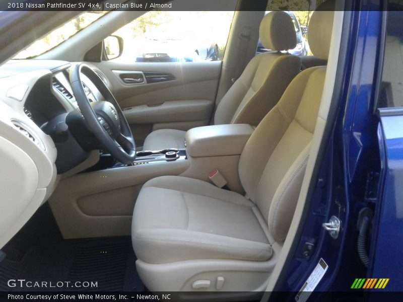 Caspian Blue / Almond 2018 Nissan Pathfinder SV 4x4