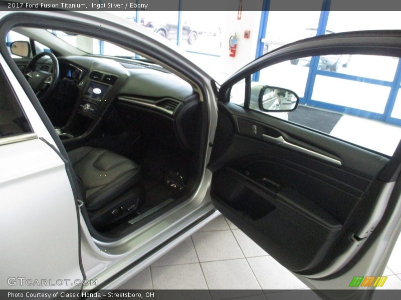 Ingot Silver / Ebony 2017 Ford Fusion Titanium
