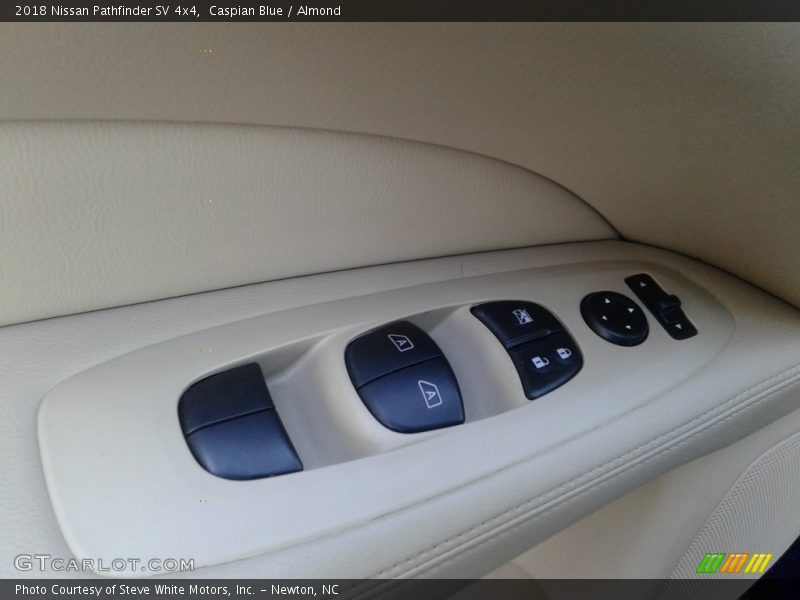 Caspian Blue / Almond 2018 Nissan Pathfinder SV 4x4