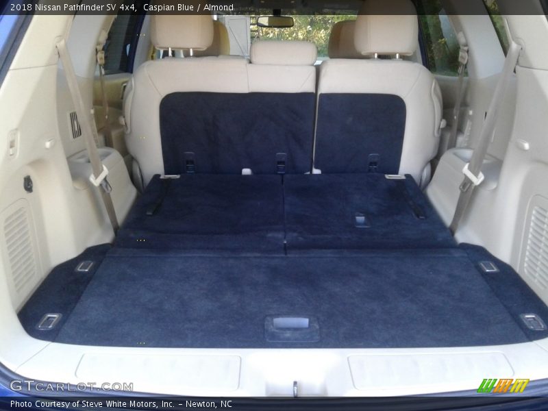 Caspian Blue / Almond 2018 Nissan Pathfinder SV 4x4