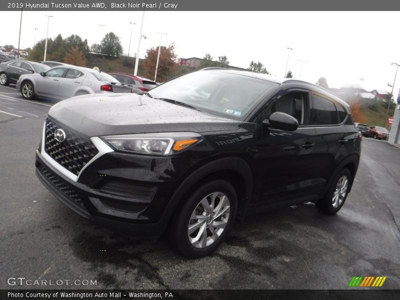 Black Noir Pearl / Gray 2019 Hyundai Tucson Value AWD