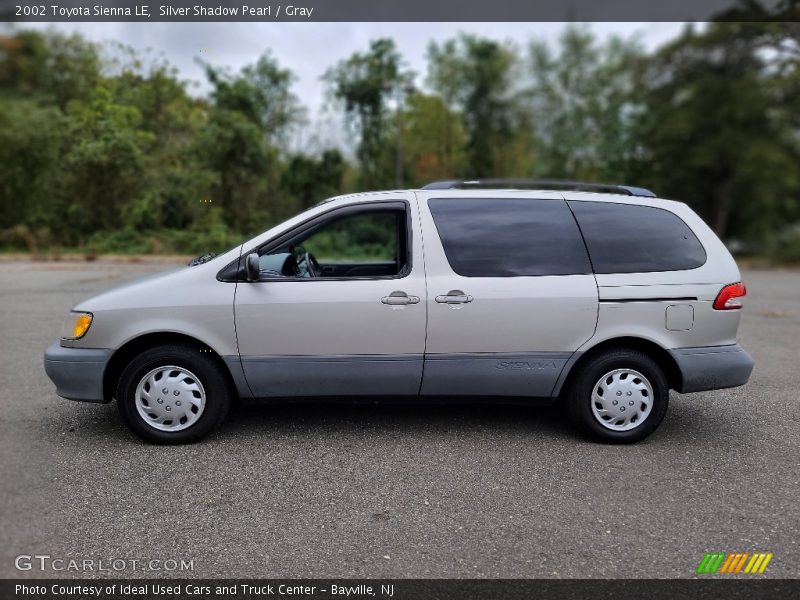 Silver Shadow Pearl / Gray 2002 Toyota Sienna LE