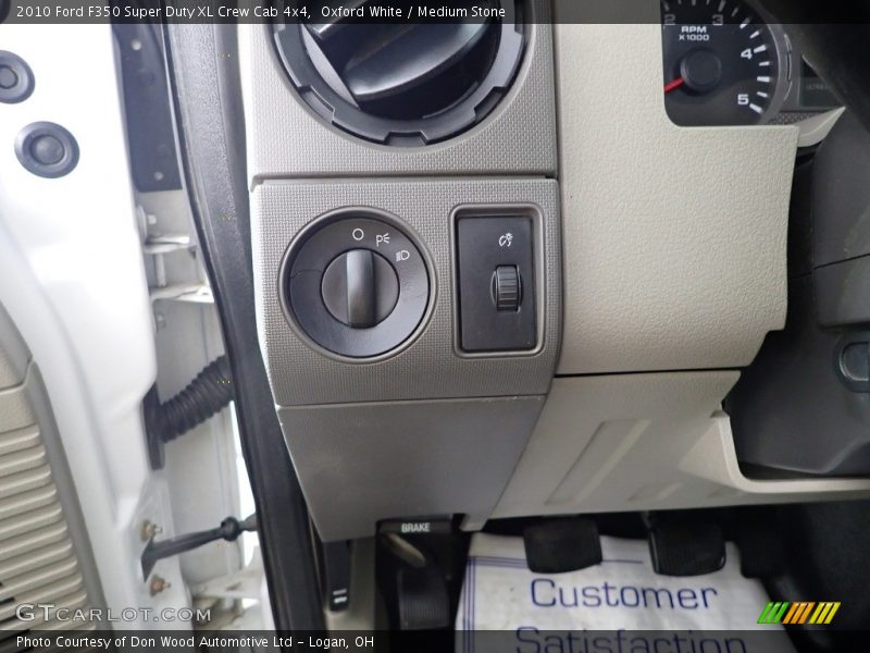 Oxford White / Medium Stone 2010 Ford F350 Super Duty XL Crew Cab 4x4