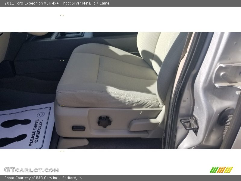 Ingot Silver Metallic / Camel 2011 Ford Expedition XLT 4x4