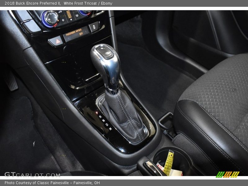 White Frost Tricoat / Ebony 2018 Buick Encore Preferred II