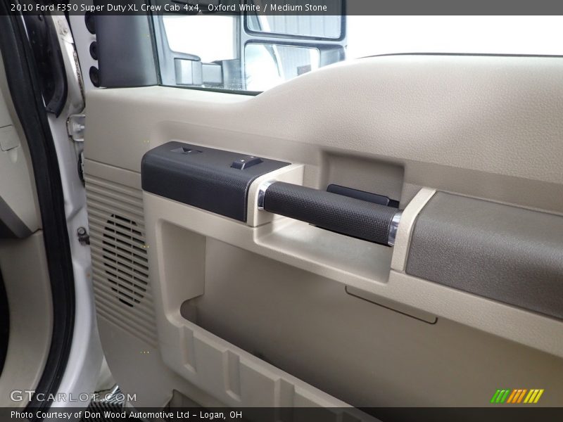Oxford White / Medium Stone 2010 Ford F350 Super Duty XL Crew Cab 4x4