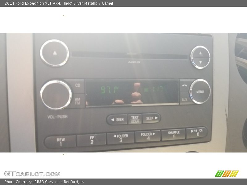 Ingot Silver Metallic / Camel 2011 Ford Expedition XLT 4x4