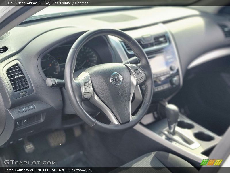 Pearl White / Charcoal 2015 Nissan Altima 2.5 SV