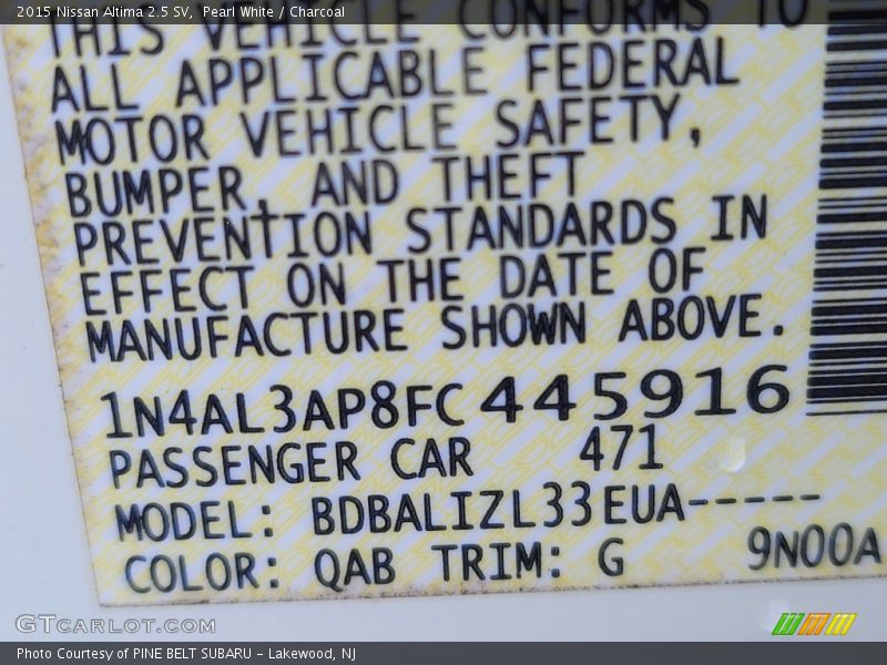 Pearl White / Charcoal 2015 Nissan Altima 2.5 SV