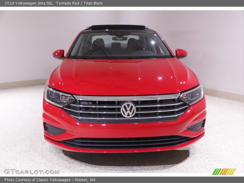 Tornado Red / Titan Black 2019 Volkswagen Jetta SEL