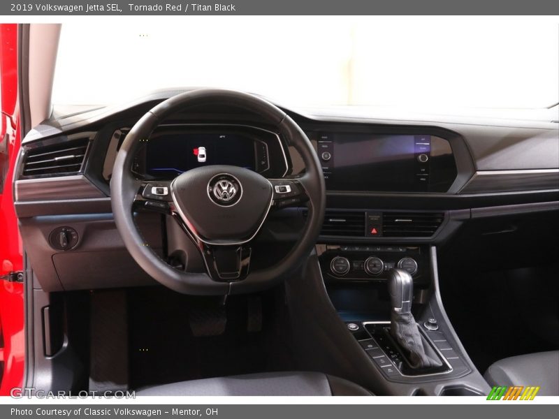 Tornado Red / Titan Black 2019 Volkswagen Jetta SEL