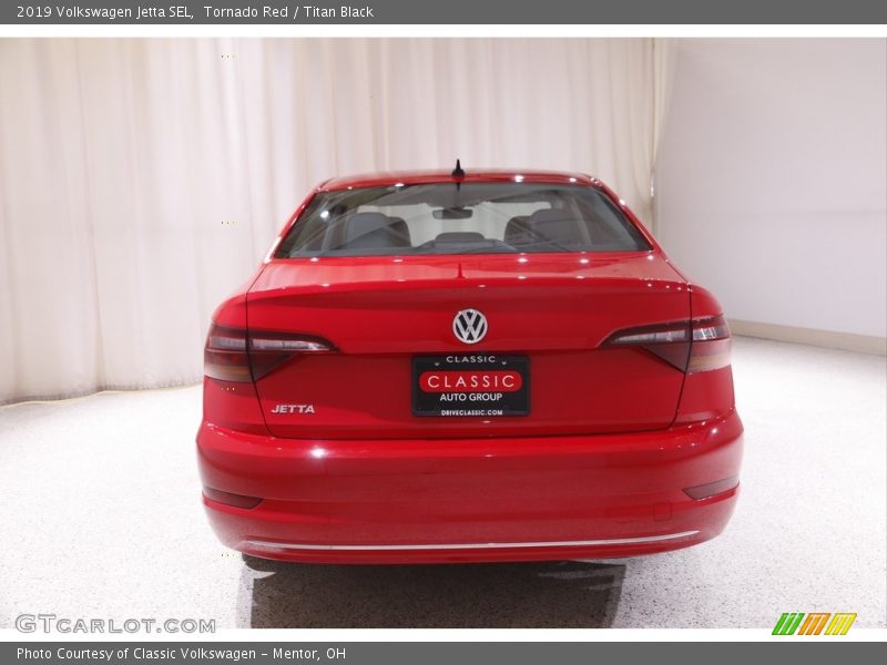 Tornado Red / Titan Black 2019 Volkswagen Jetta SEL