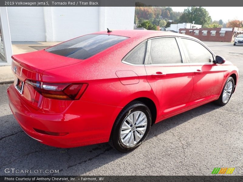 Tornado Red / Titan Black 2019 Volkswagen Jetta S