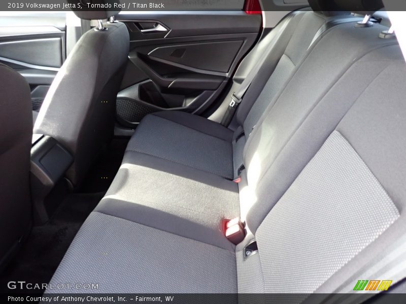 Tornado Red / Titan Black 2019 Volkswagen Jetta S