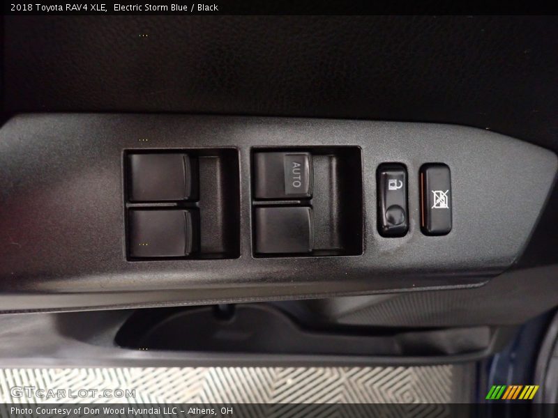 Electric Storm Blue / Black 2018 Toyota RAV4 XLE