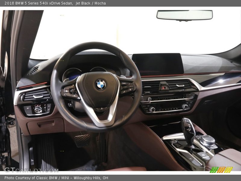 Jet Black / Mocha 2018 BMW 5 Series 540i xDrive Sedan