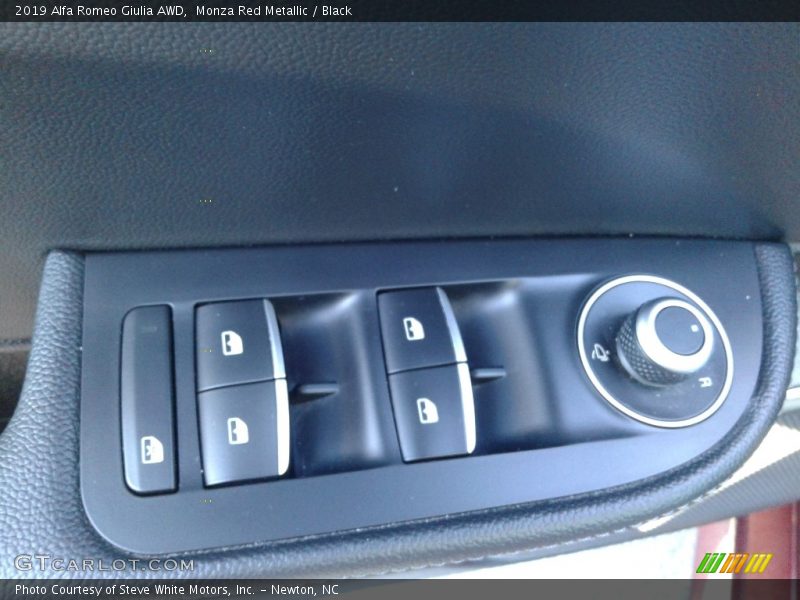 Monza Red Metallic / Black 2019 Alfa Romeo Giulia AWD
