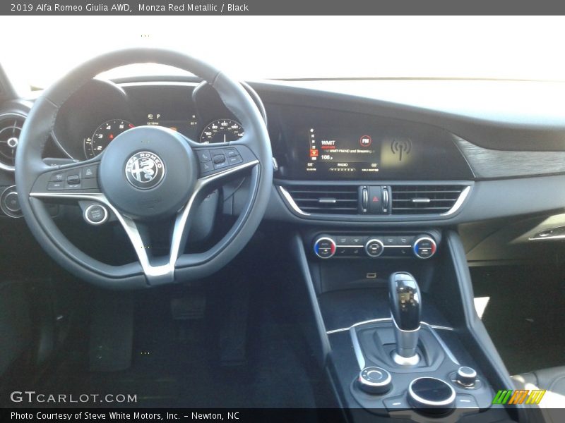 Monza Red Metallic / Black 2019 Alfa Romeo Giulia AWD