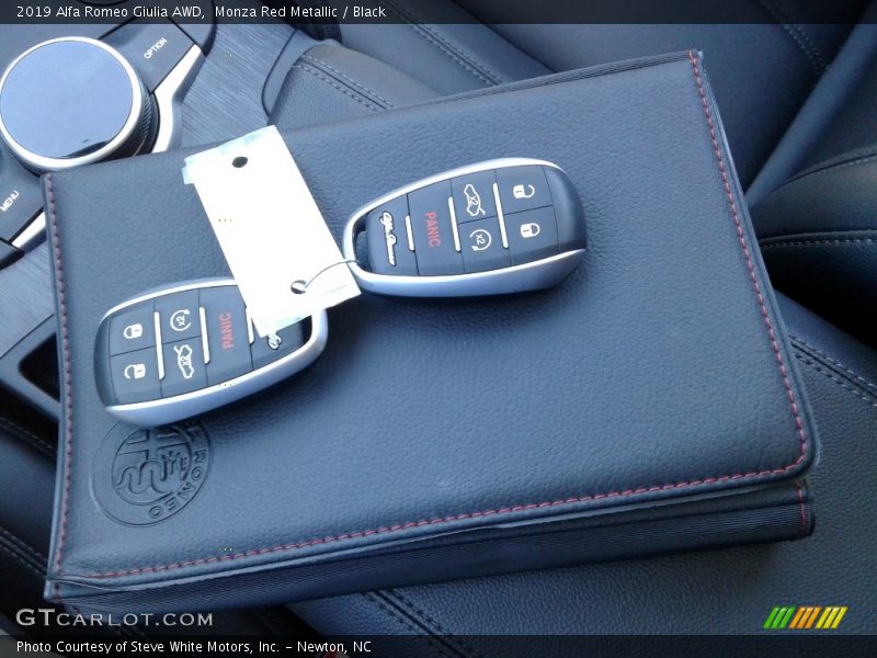 Keys of 2019 Giulia AWD