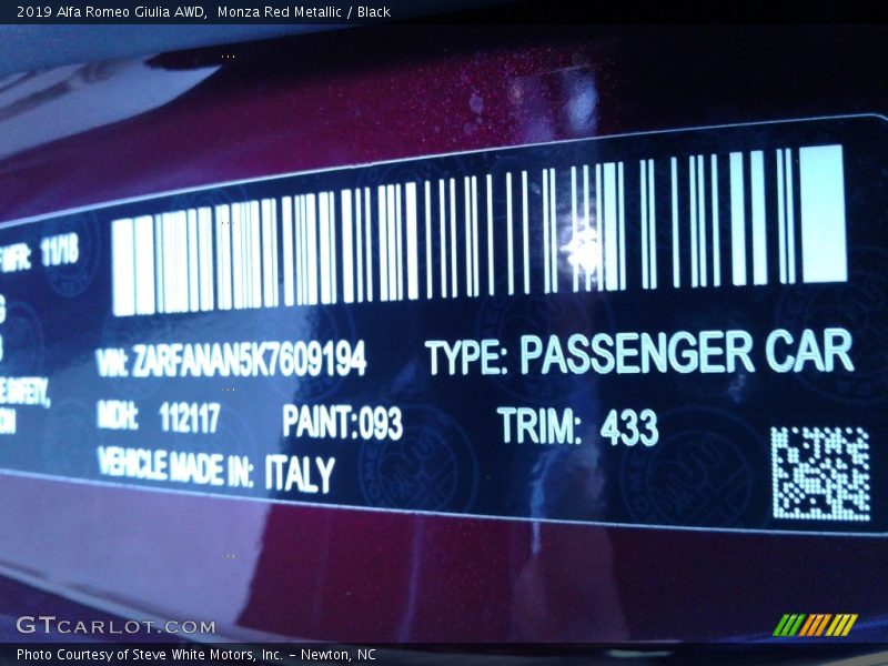 2019 Giulia AWD Monza Red Metallic Color Code 093