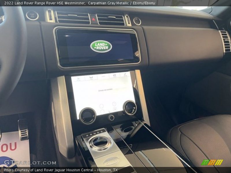 Dashboard of 2022 Range Rover HSE Westminster