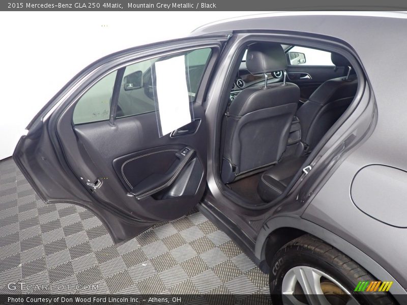 Mountain Grey Metallic / Black 2015 Mercedes-Benz GLA 250 4Matic