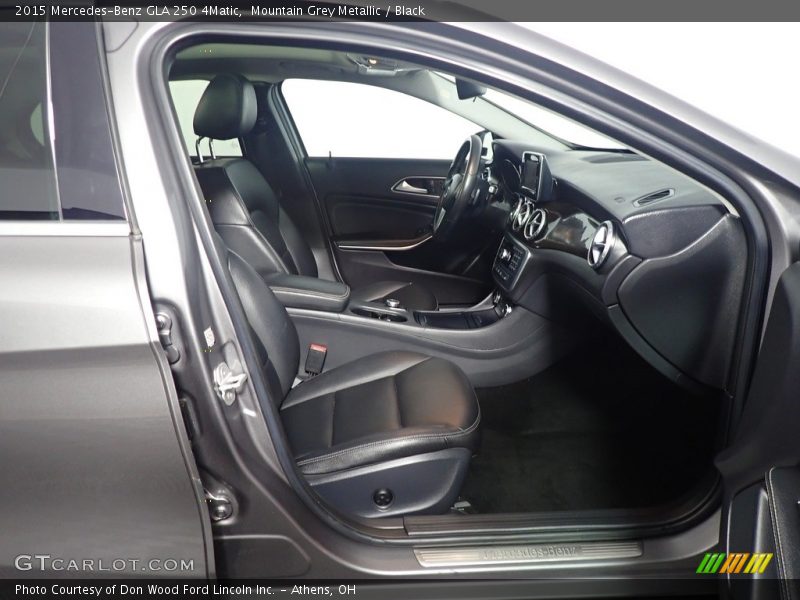 Mountain Grey Metallic / Black 2015 Mercedes-Benz GLA 250 4Matic