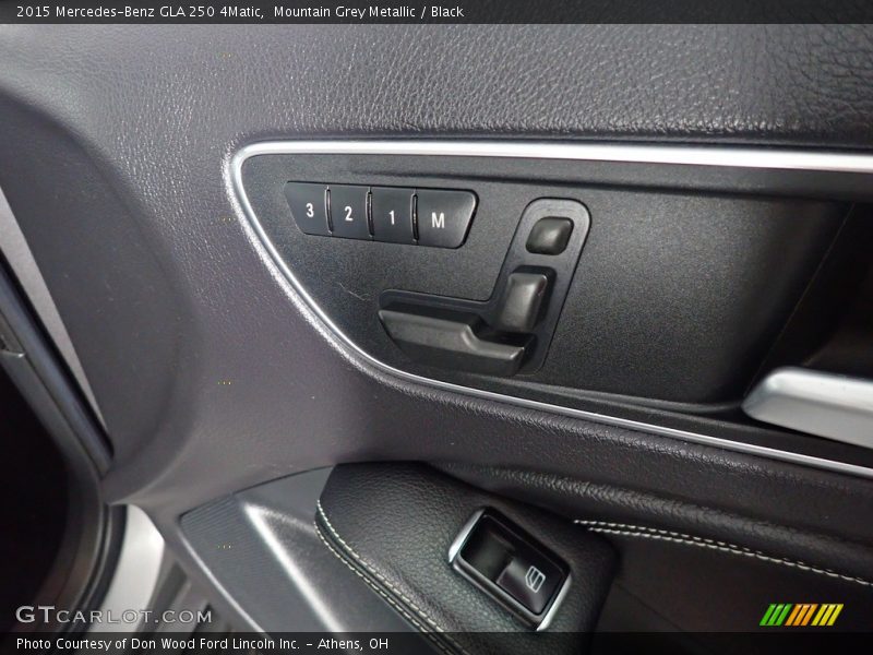 Mountain Grey Metallic / Black 2015 Mercedes-Benz GLA 250 4Matic