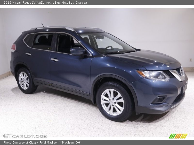 Arctic Blue Metallic / Charcoal 2016 Nissan Rogue SV AWD