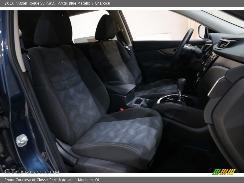 Arctic Blue Metallic / Charcoal 2016 Nissan Rogue SV AWD