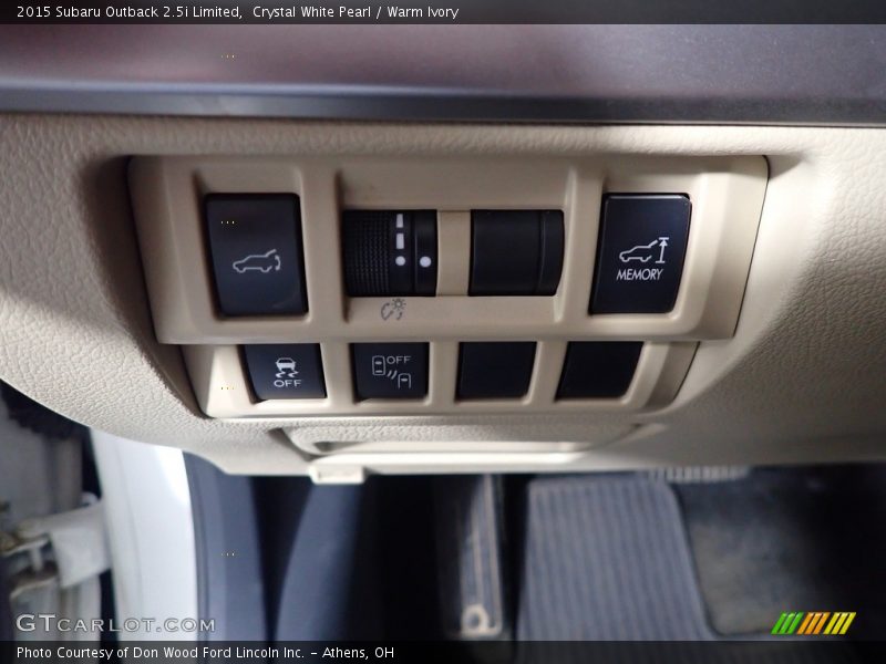Controls of 2015 Outback 2.5i Limited