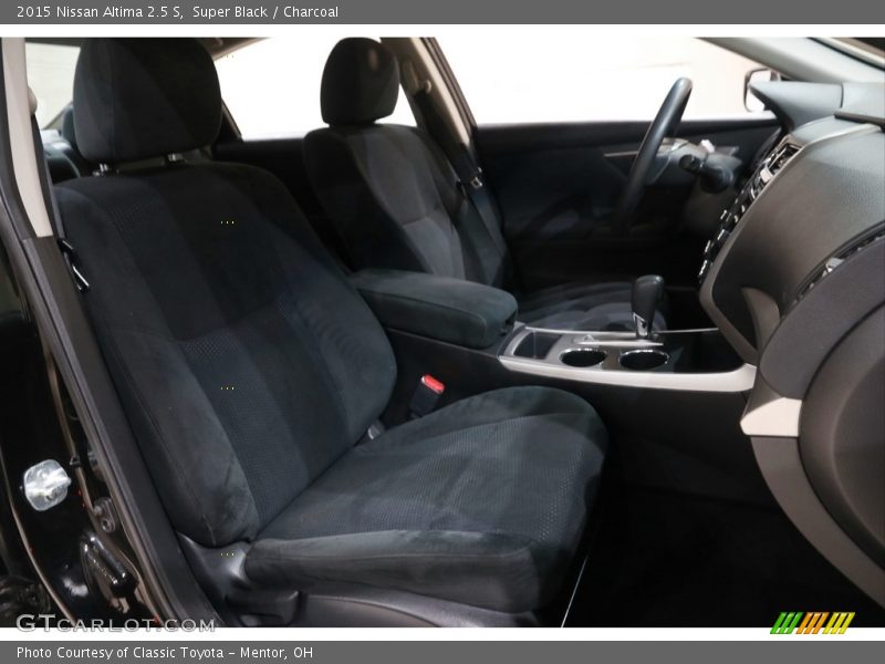 Super Black / Charcoal 2015 Nissan Altima 2.5 S