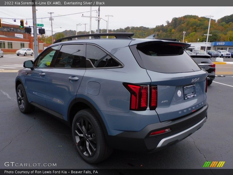 Everlasting Silver / Black 2022 Kia Sorento X-Line EX AWD