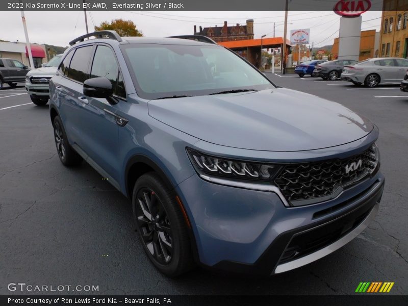 Front 3/4 View of 2022 Sorento X-Line EX AWD