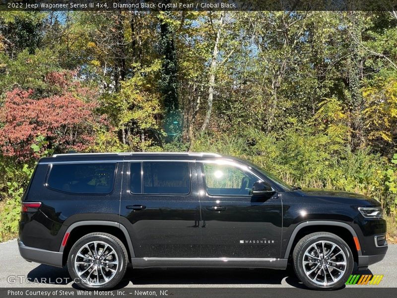 Diamond Black Crystal Pearl / Global Black 2022 Jeep Wagoneer Series III 4x4
