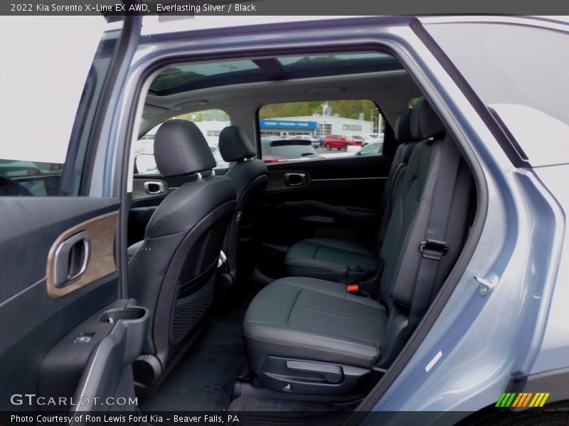 Rear Seat of 2022 Sorento X-Line EX AWD