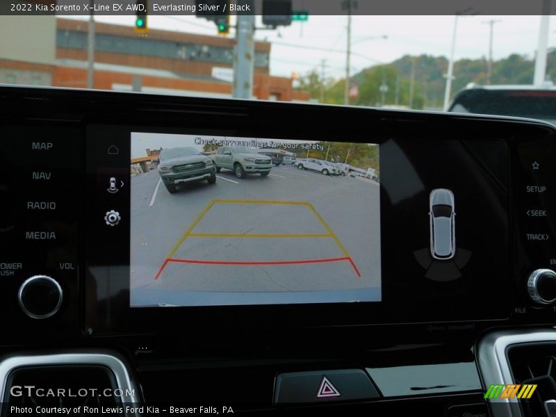 Everlasting Silver / Black 2022 Kia Sorento X-Line EX AWD