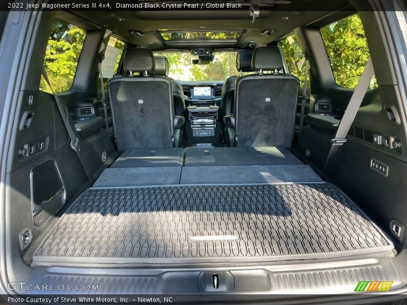 Diamond Black Crystal Pearl / Global Black 2022 Jeep Wagoneer Series III 4x4