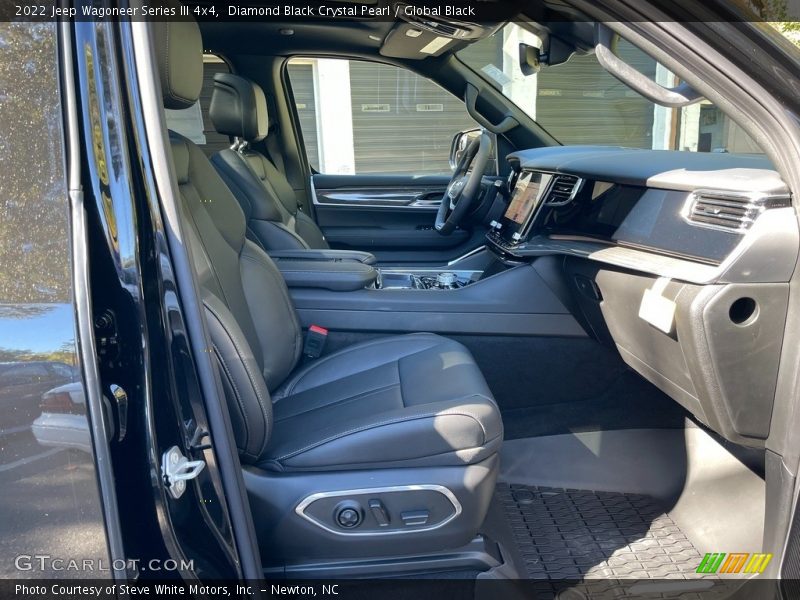 Diamond Black Crystal Pearl / Global Black 2022 Jeep Wagoneer Series III 4x4