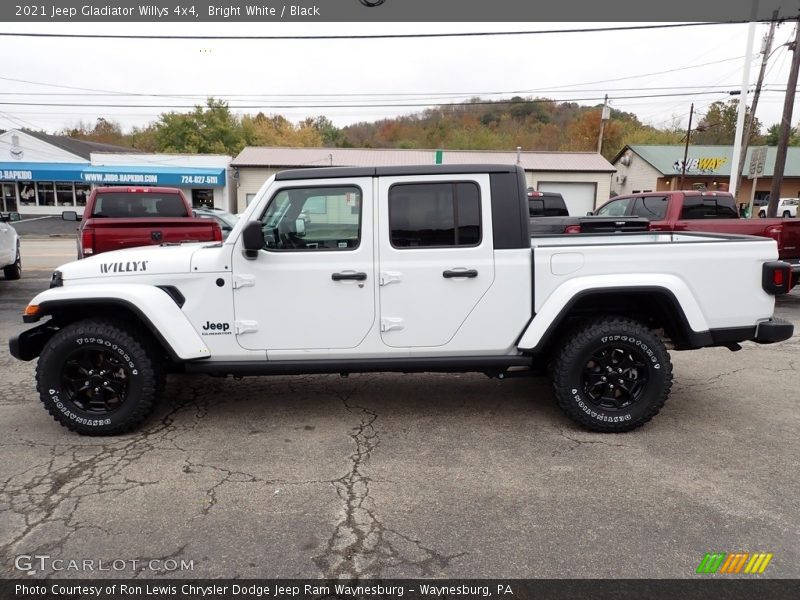 Bright White / Black 2021 Jeep Gladiator Willys 4x4