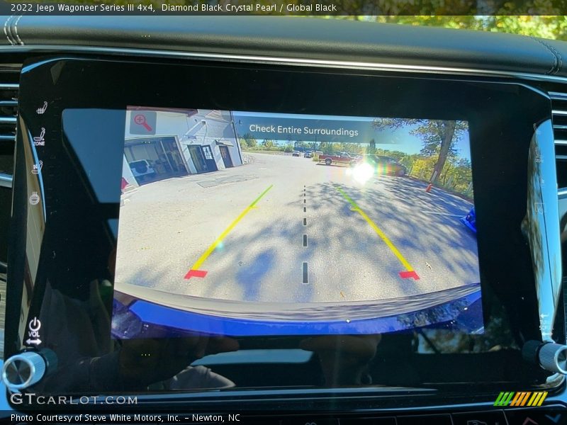 Diamond Black Crystal Pearl / Global Black 2022 Jeep Wagoneer Series III 4x4